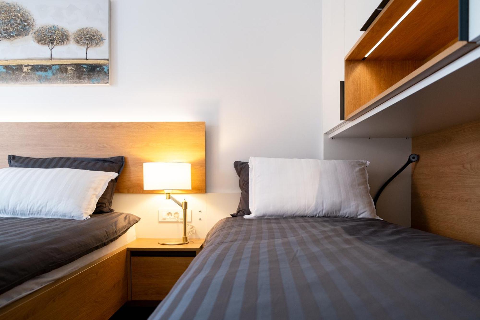 Masarykova Residence - Modern 1-Bedroom In City Center & Free Parking Laibach Exterior foto