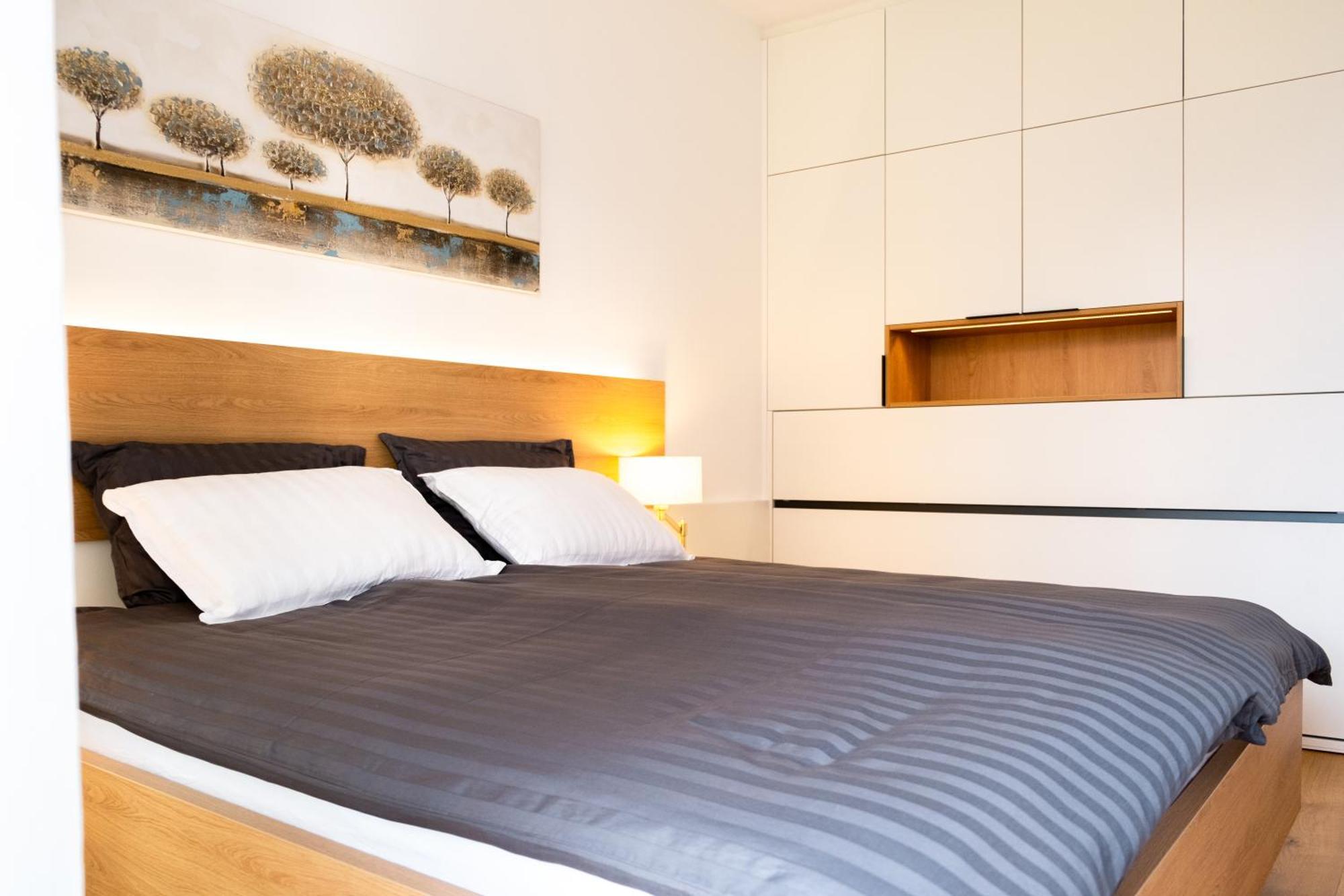 Masarykova Residence - Modern 1-Bedroom In City Center & Free Parking Laibach Exterior foto